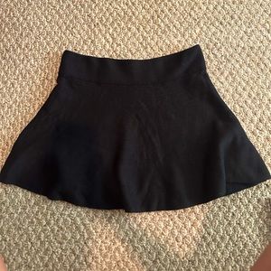 Aritzia Talula Skirt